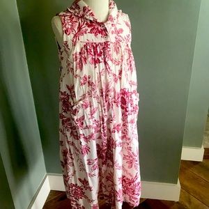 April Cornell 7/8 red/cream 55% rayon 45% cotton.